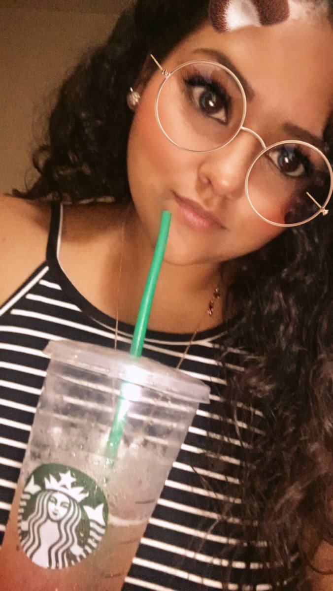 SaldanaMiriam's tweet photo. Obsessed #BearFilter #PeachAndWhiteTea https://t.co/ogHY7qt5BF
