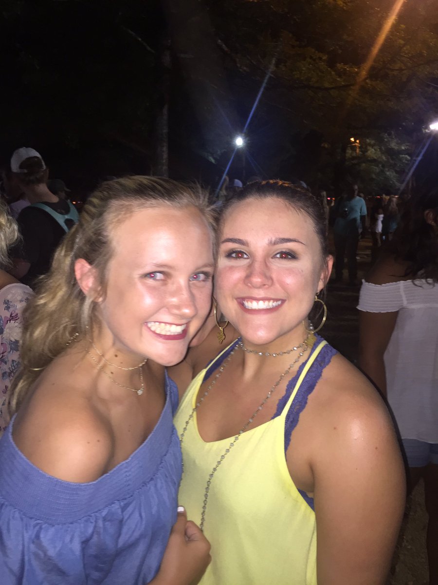 laylagrace18's tweet photo. Pictures don't do it justice!! #ncf17 💖🎡 https://t.co/0Io3Fu6lyt