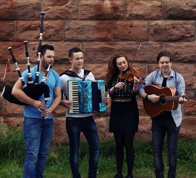 folkandroots's tweet photo. A great series of folk concerts lined up in London during Aug with @TellTaleTusk @gracepetrie @JacquelynHynes &amp; more
https://t.co/ozx4qOEPrd https://t.co/j5sy6ILaya