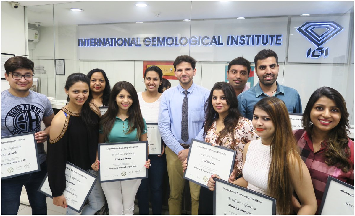 igiworldwide's tweet photo. Congratulations to our #ProfessionalJewelryDesign (CAD) students for successfully completing the course-#NewDelhi Batch May-June 2017 Cont 3 https://t.co/xN0eq4MXjA