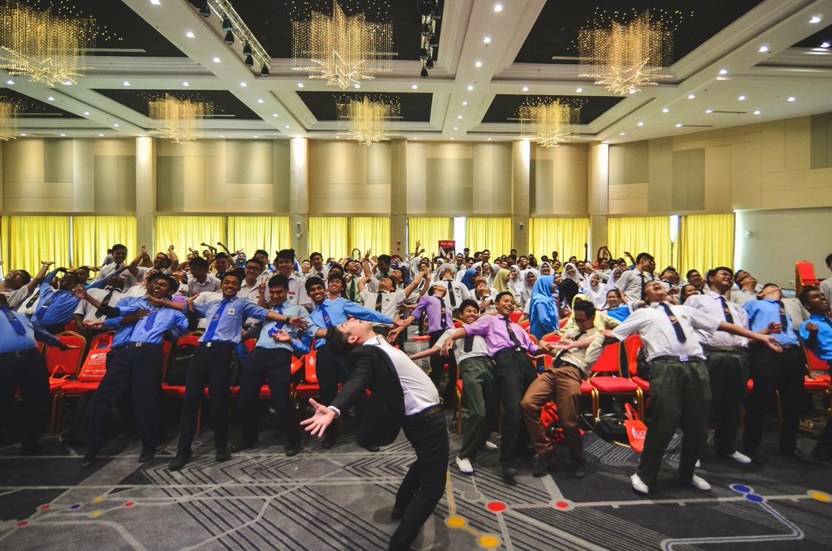 _wesleychanw's tweet photo. A roaringgggg end for our Bright Scholars Program as we officially completed the last session today https://t.co/La00Il8BxA