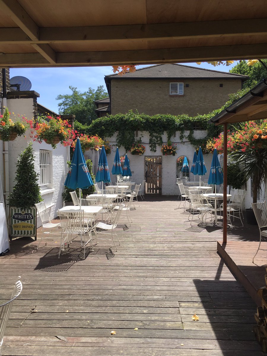 Hey twittersphere !!! Looking for a Supervisor/manager to start asap #london #jobs !! Call me 02074987611