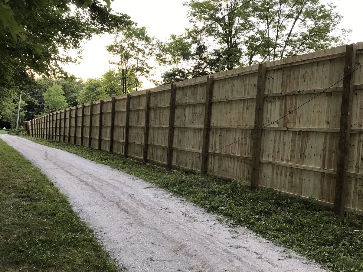ClarkFenceCo's tweet photo. 12' privacy https://t.co/4Oi9KaNp0R