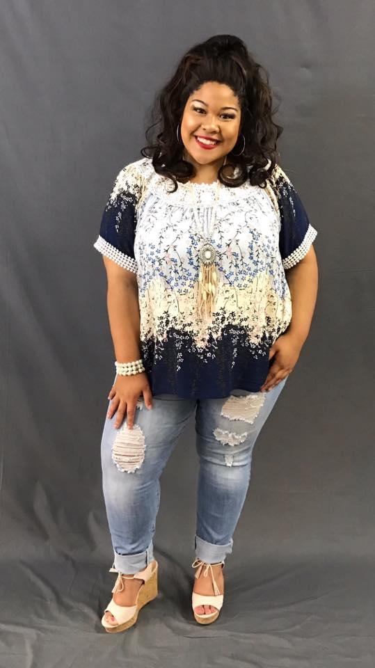 BuyCurvy's tweet photo. This "CURVY FAVORITE" is now available in 3 different colors‼️😍😍😍 This cute &amp; trendy top can be worn off-shoulders or on. 😊👍 https://t.co/zNy81RsG2H