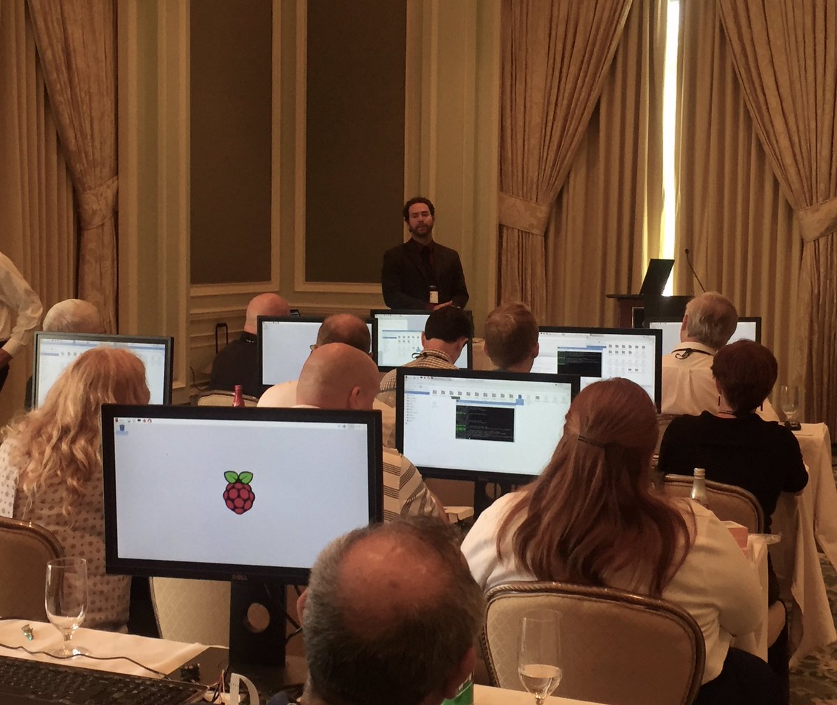 neatec_nsf's tweet photo. NEATEC Raspberry Pi workshop at #highimpact2017 https://t.co/9RqYRV54WP