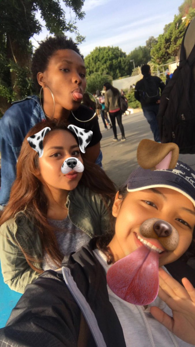 erikaaah18's tweet photo. Happy birthday to the baddest bitch out there‼️#myfavorite #onlyrealone the third pic is us every time we have a convo @ithzelhatesyou 🤷🏽♀️ https://t.co/zgM6FJpoyE