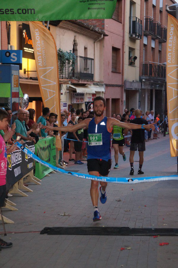 !Crónica de La Nocturna de Montmeló! Con la victoria del atleta olímpico <a href="/C_Castillejo/">Carles Castillejo</a>
goo.gl/DjdSCS