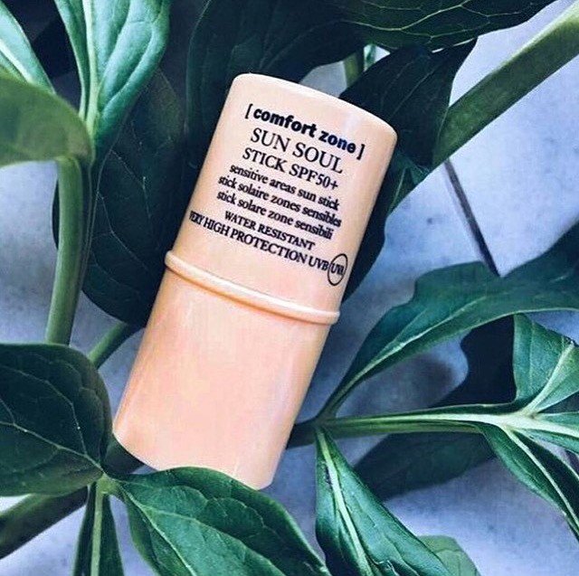 ComfortZoneEs's tweet photo. Stick de protección +50 UVA UVB,resistente al agua e ideal para zonas sensibles ¡Pruébalo! #FelizMartes #ComfortZone #repost @comfortzoneuk https://t.co/NVSIx1XLiz