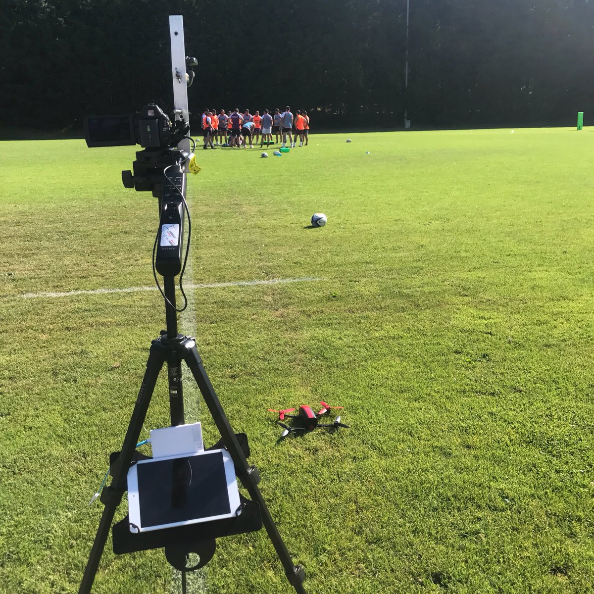 Alexis_Lalarme's tweet photo. Chaque jour doit être une innovation et une recherche de performance ! #AnalyseVideo #Ipad #Drone #MultiPlans #USBPA https://t.co/6MavNp19Vr