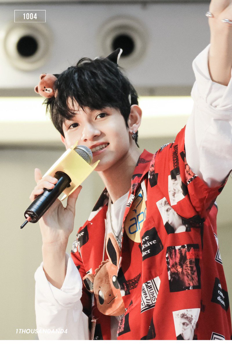 1thousandand4's tweet photo. #김사무엘 #사무엘 
170716 홍콩팬싸
-
https://t.co/p9ewbqR2Eo
https://t.co/FFbmhjxfo3 https://t.co/znzJgrnc2G
