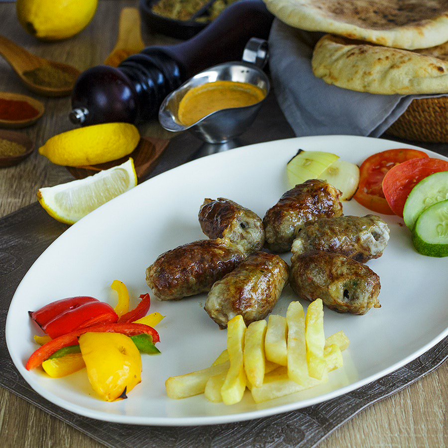 M_elchef's tweet photo. #مطعم_الشيف_جاكرتا 
اطباق مصرية وخليجية 👉
#كفته #كباب #دجاج_مشوي #طرب #ريش #مندي_برياني_كبسة #مقبلات #شوربات #قهوة_شاي 
#قروب_رحال #سياحه https://t.co/2W9baEHUcb