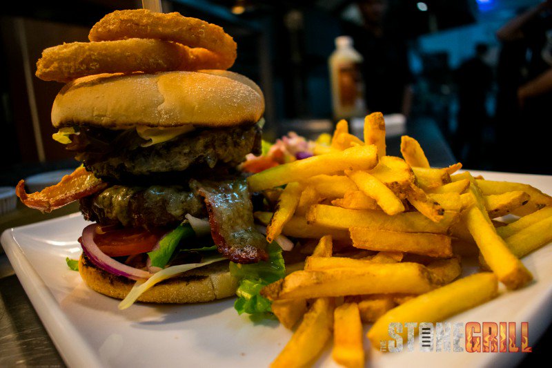 thestone_grill's tweet photo. Reckon you can tackle our delicious Double Beef Burger?😋🍔🍴It doesn't get much bigger, or better than this! 😃#thestonegrill #doublebeefburger https://t.co/OBKjsYBSYJ