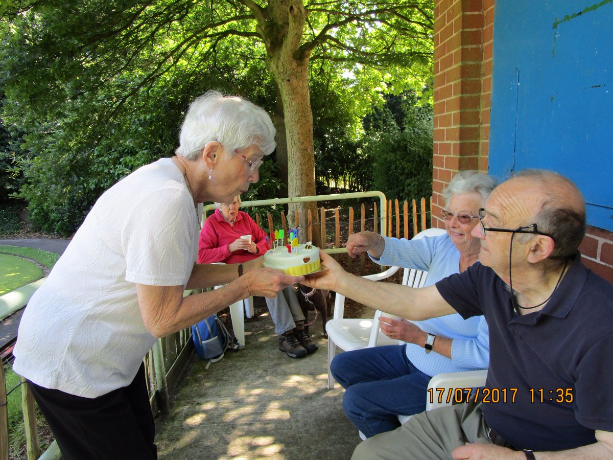 Happy 1st Birthday John Leigh Park Walk <a href="/JohnLeighPark/">Friends of John Leigh Park</a> <a href="/OneTrafford/">One Trafford</a>. Check out our new tree trail cityoftrees.org.uk/walking-traffo… … <a href="/CityofTreesMcr/">City of Trees</a>.