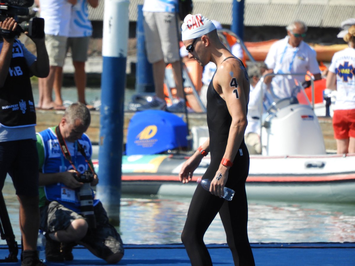 SwimmingCanada's tweet photo. The men's 10-km is underway! Richard Weinberger and Philippe Guertin are in the water for Canada #FINABudapest2017 #InOurNature https://t.co/KNRi9LnCG9