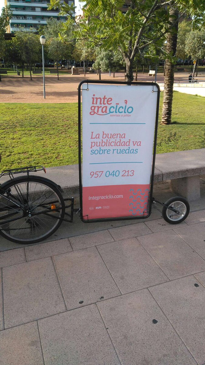integraciclo's tweet photo. En Integraciclo seguimos pedaleando en este mes de julio para llevar la mejor publicidad por las calles de #CórdobaESP 😀😀 https://t.co/kulBOYJ2vw