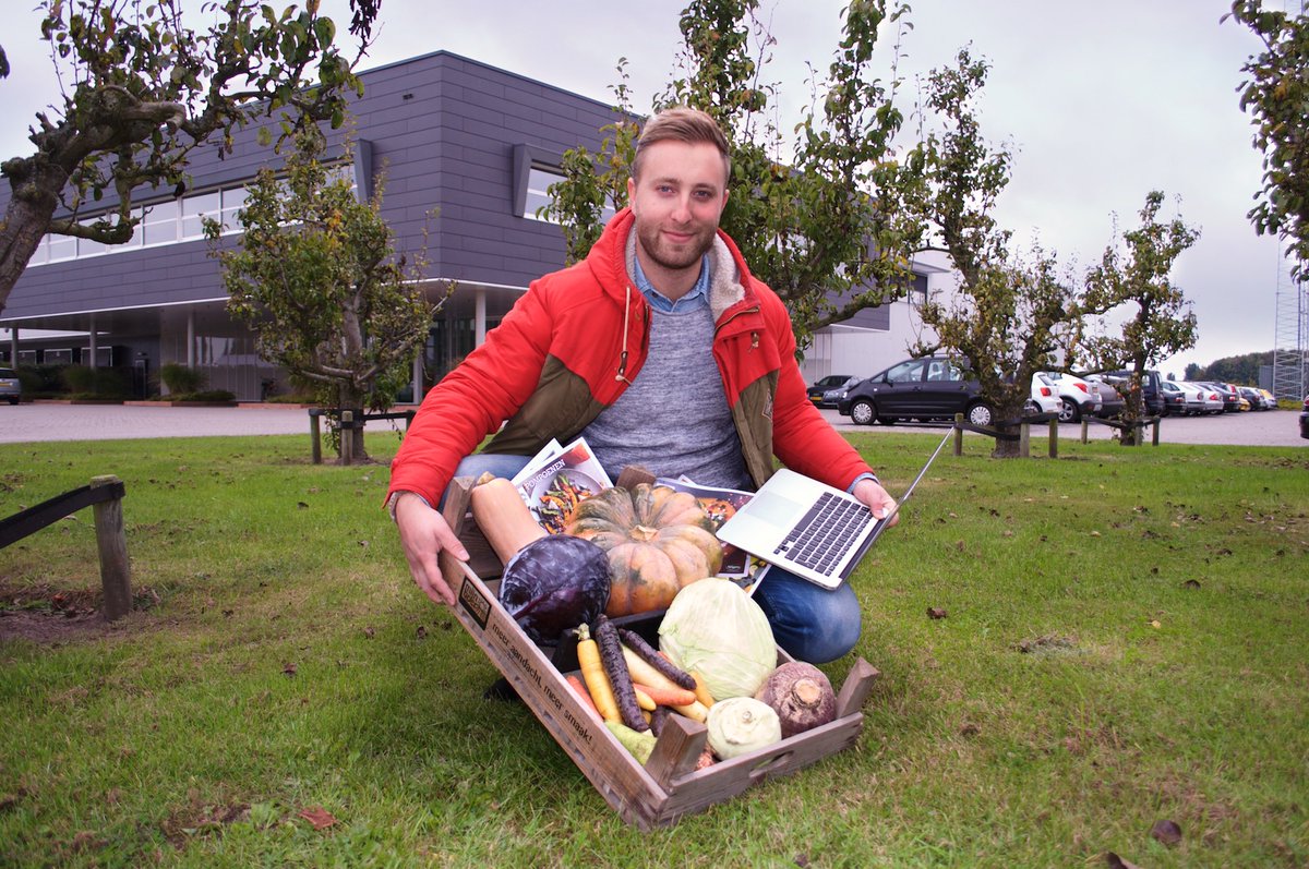 smedingagf's tweet photo. Klant bij Sligro en koop je groenten en fruit bij Smeding? Doe mee aan ons onderzoek en win een Inspiratiebox! https://t.co/1kcl6TPeDN https://t.co/nP923aCxs2