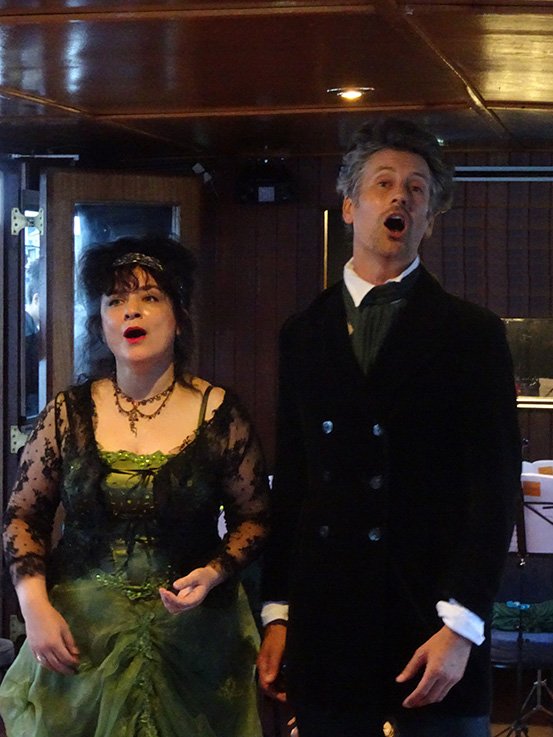 Entertainment last night. The <a href="/TheAmadePlayers/">The Amadè Players</a> + <a href="/kirmorrison1/">Kirsten Morrison</a> &amp; Peter Shipman. All utterly brilliant #WM300 #Handel