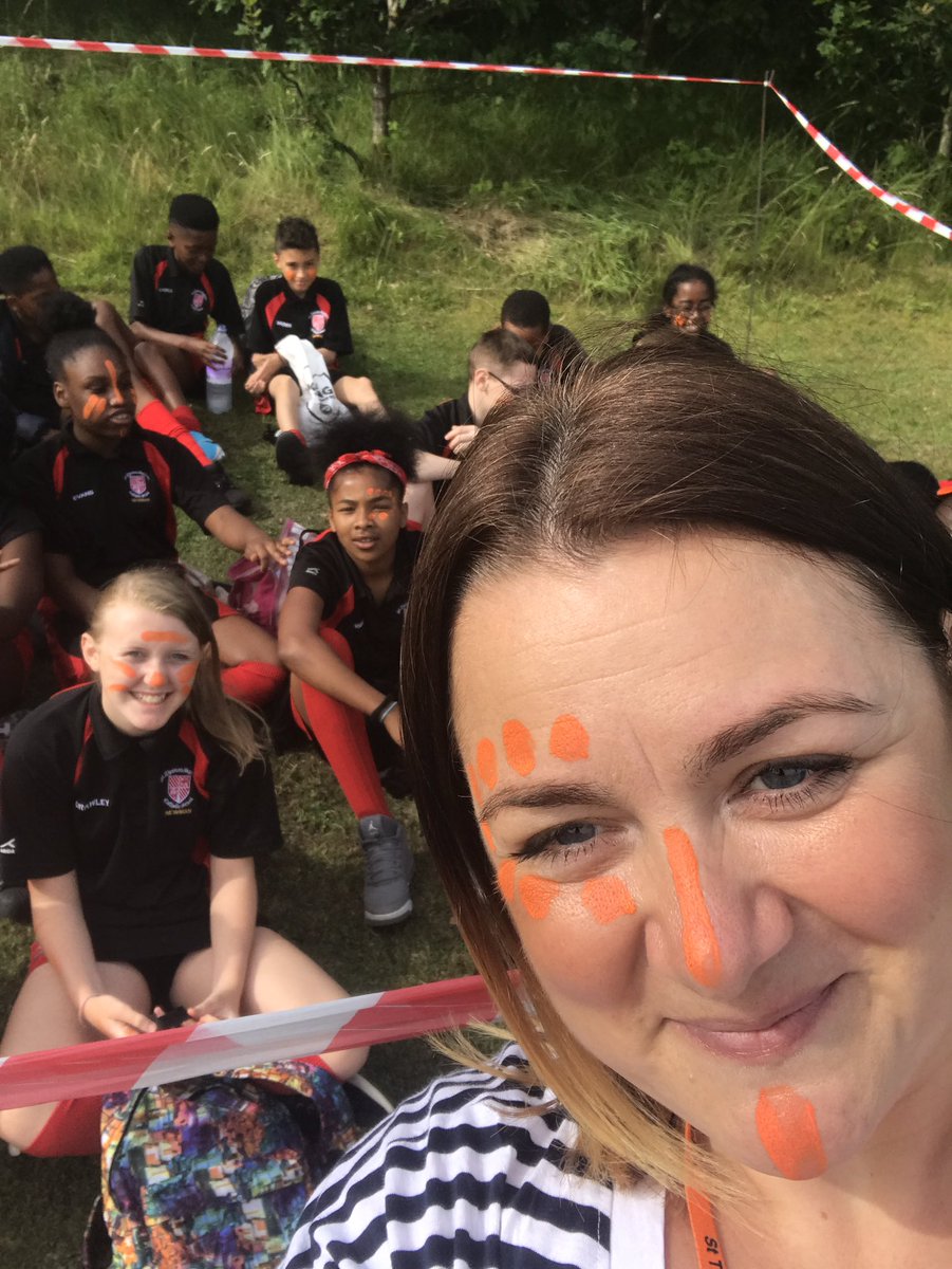 STACSNewman's tweet photo. Yr 7's ready for sports day NEWMAN! https://t.co/ZAnSYnpBEm