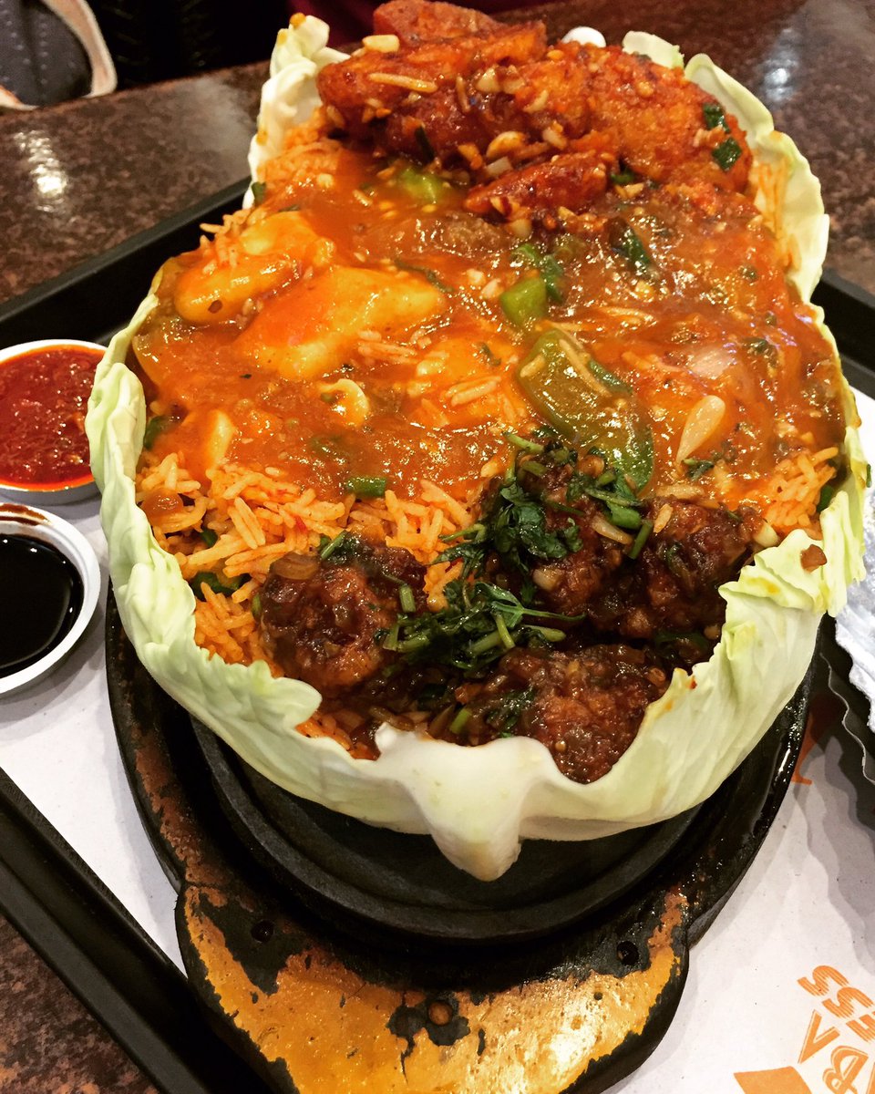 shwetassandhu's tweet photo. Cottage cheese in hot garlic sauce... Chinese sizzler from #flavoursofchina #yummy #foodporn #foodgasm #foodblogger
#foodistaani #nomnomnom https://t.co/TJJnbigrsZ