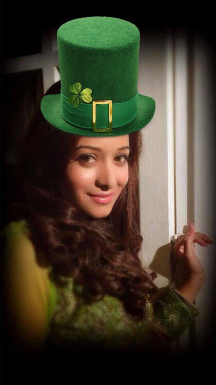 futurestaronly's tweet photo. @preetikatweets pree in green green eco friendly girl 😜 https://t.co/rIcmImblB4