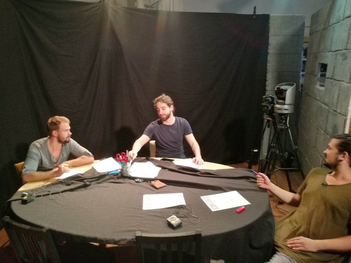Dieu_Pi's tweet photo. Super tournage hier @Ach3nar, avec une fin épique 🤢 Merci @Chronique_NEXUS @Twisted_Chips @Noigiaire @C3_lynne @OGaming_TV https://t.co/VqaOQpiQaU