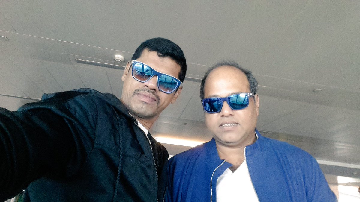 SIDDHARTH23OCT's tweet photo. Happy birthday @sanjayjadhavv ..
sanju da🎂🎂🎂.... https://t.co/Jhl891bzVy