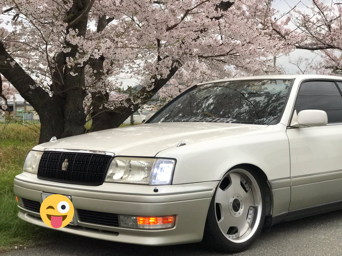 だいき Sur Twitter 車両販売 15クラウン 後期 兵庫からです 改造点車高調 メーカは分かりません マフラーリアピース ステンレス片側2本だしナビエクリプス Hddナビdvdも見れます 室内電気系統全てledになってます メーター周りシフト周り足元 エアコンの電気