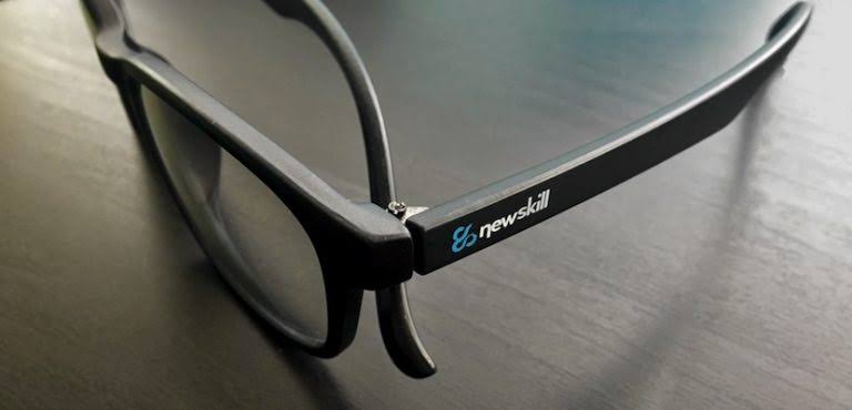 agadget's tweet image. ¿Quieres estas IRIS de @newskill_ES ? 

Participar es muy fácil:

- Follow a AGadget y Newskill
- Un simple RT
- Sorteo nacional