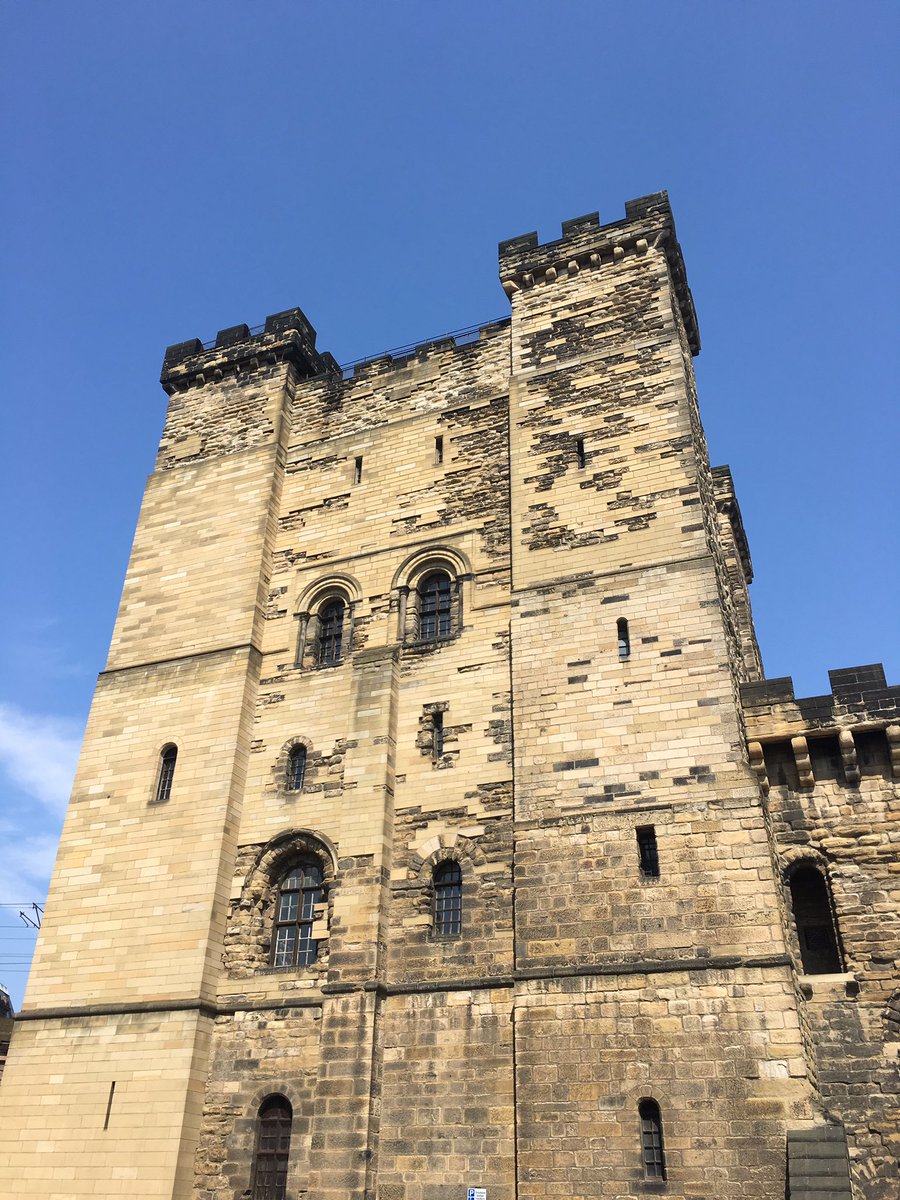 SJF_BridgeHotel's tweet photo. What more can we say ☀️☀️ #summer #beergarden #NewcastleUponTyne https://t.co/5fR7m0RLPL