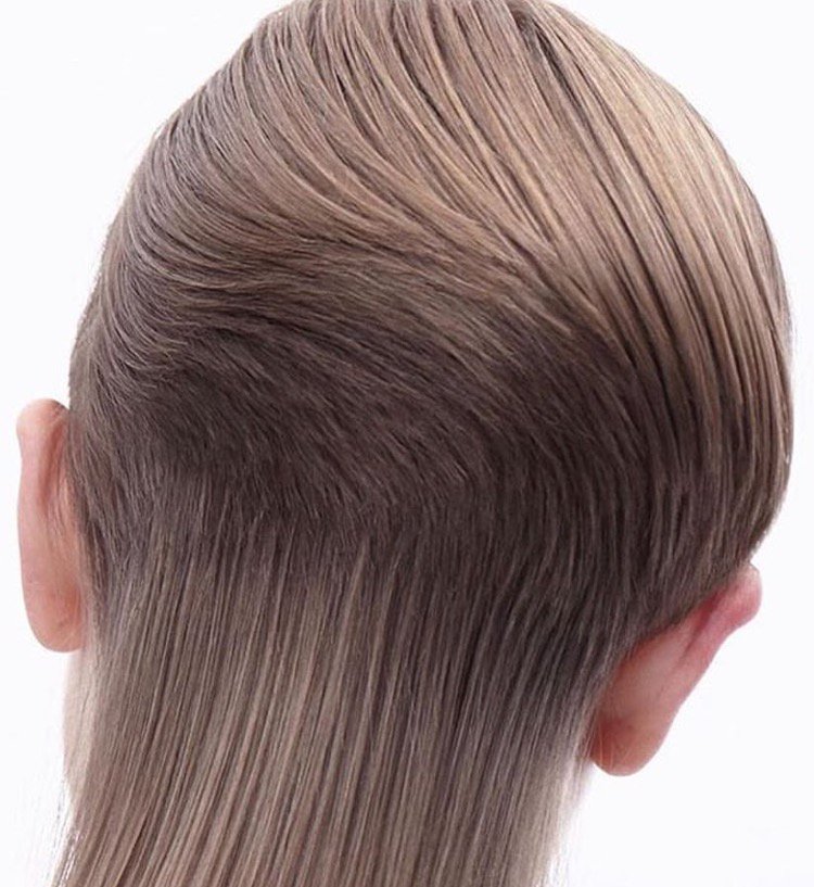 We look at how the Graduated Veil is created by Tom Connell <a href="/TrevorsorbieAT/">TrevorSorbieArtTeam</a> see it live at <a href="/Salon_Intl/">Salon International</a>  owl.li/aAkm30cLFBr