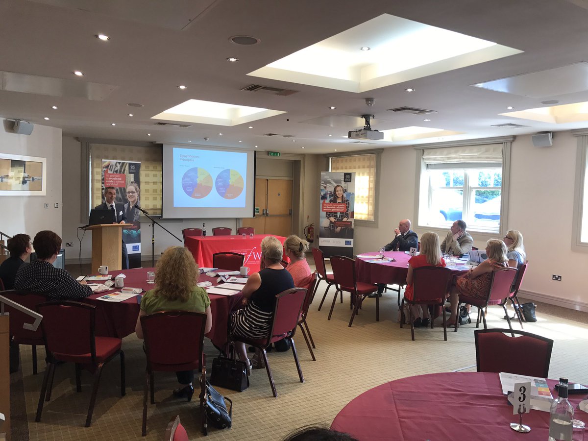 NTFWwbl's tweet photo. Chris Hare speaking today at the event in Llandrindod Wells #ApprenticeshipLevy #ApprenticeshipsWales https://t.co/uKinihvu8Y