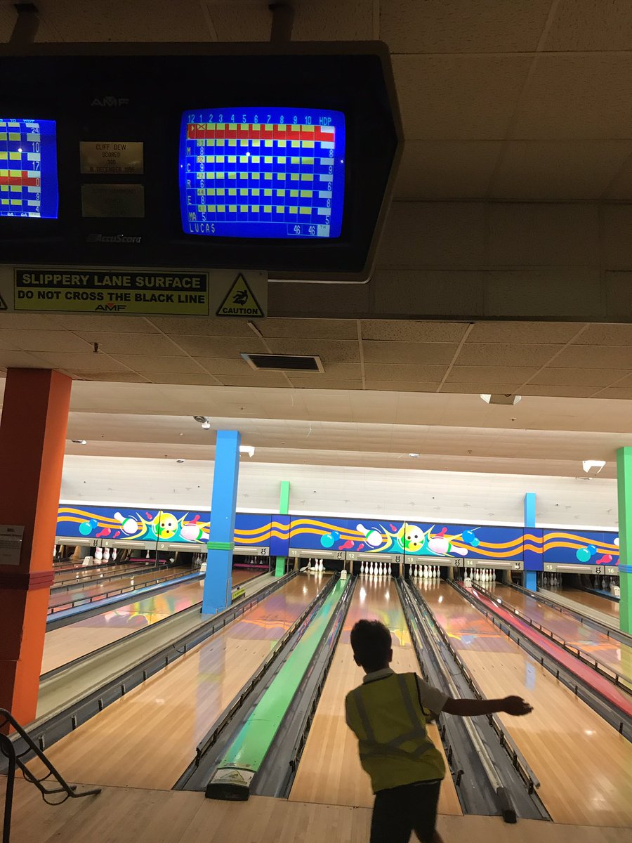 MissGAlexander's tweet photo. When Miss Alexander is getting beaten by the children at the marble reward treat #loser https://t.co/fQmtWSF8Vf