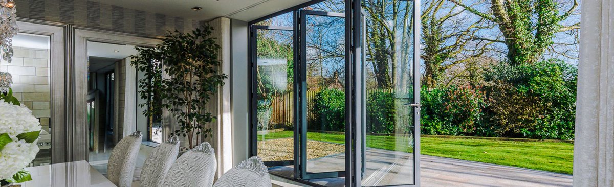 tuffx_glass's tweet photo. #bifold doors with heated glass open up your home in summer and keep it warm and cosy in the winter so you can enjoy your #garden all year https://t.co/qkun69rA6P