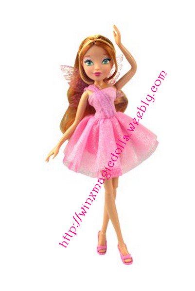 LulaFeerique's tweet photo. Découvrez les #Winx #StyleMagic hors boîtes (et donc leurs chaussures ^^) #winxclub #worldofwinx #giochipreziosi https://t.co/HD8iMXHA5F https://t.co/56L9O9n4oT