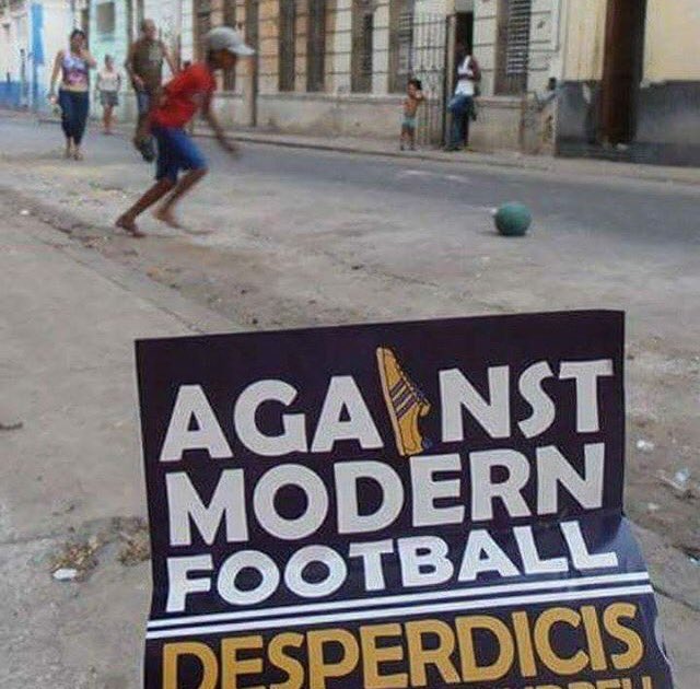 Quan el futbol cau en mans de corruptes perd l'essència. Els mafiosos segueixen caient. No més Villars no més Tebas. #AgainstModernFootball