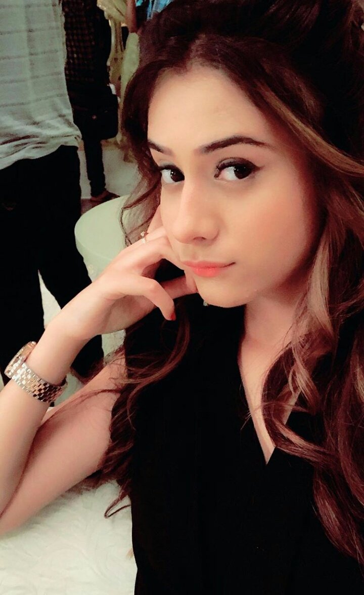 RAMZAKHAN1's tweet photo. #story
You are the beautiest girl I ever seen in my life😍🔥😻
Love you loads💘😘💋
#HibaNawab
@nawab_hiba @nawab_hiba https://t.co/iMBknvsV6S