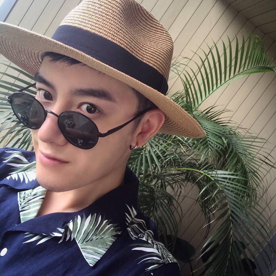 qz_jun's tweet photo. 守得雲開見月明 傷痕周某某 https://t.co/0vC0iPGYeJ