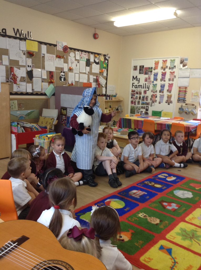 Jillearlyyears's tweet photo. Acting out the Bible story of the lost sheep. https://t.co/zvfg97NVKn