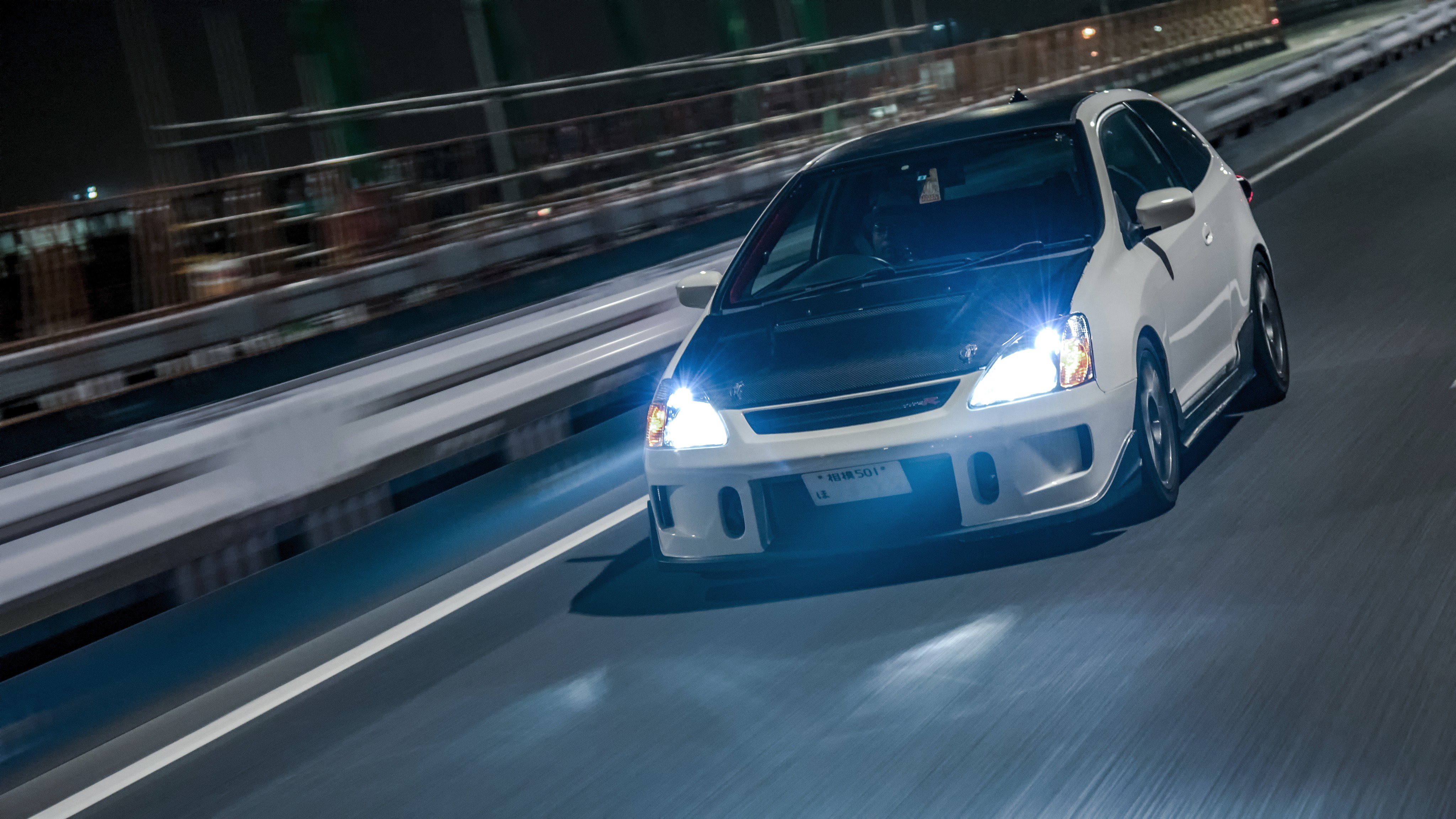 夜桜 先日東京湾のゲートブリッジで初めてローリングショットを撮ってきました 初めてだから撮り方もわからずなんとなーくで撮影してみたけど 個人的にカッコイイなぁと思えるのが撮れたので満足です ๑ ڡ ๑ 自分のep3撮るのとかいつぶりだろ