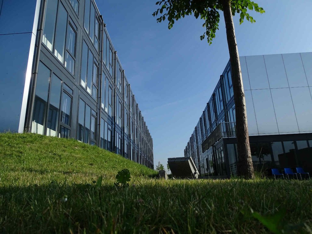 Campus_Ac's tweet photo. Ein wunderschöner Tag am Campus Melaten - Viele Grüße aus Aachen!
A wonderful day at Campus Melaten - Greetings from Aachen!
Info: … https://t.co/GzLRJyMAll