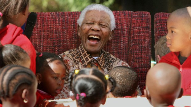 Taste_Flavour's tweet photo. “We can change the world and make it a better place. It is in your hands to make a difference”. #MandelaDay https://t.co/nRwo8bjFHd