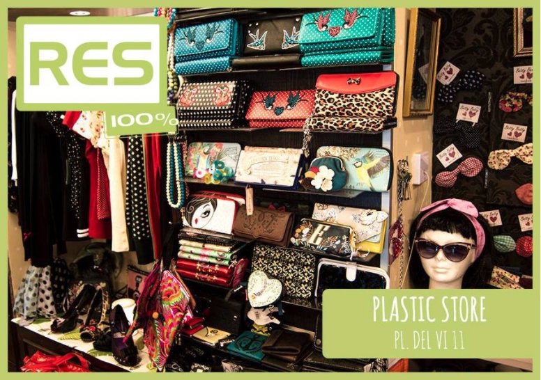 RESCatalunya's tweet photo. PLASTIC STORE 100% RES
✔ Roba i complements alternatius.
✔ Marques d'importació i articles de proximitat.
https://t.co/3QXXOdMebK https://t.co/KPlbG37RJj