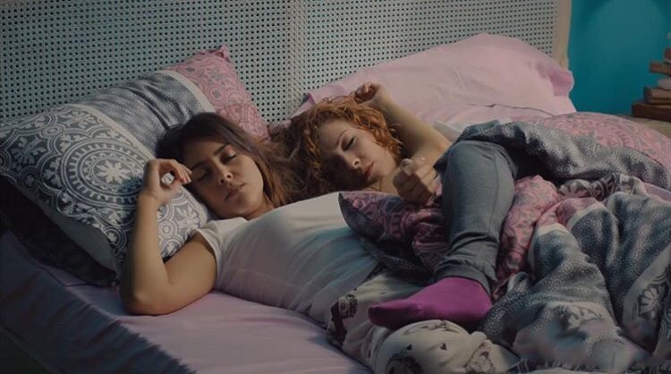 Biz yine böyle uyandııık 🤗 #İnadınaAşk