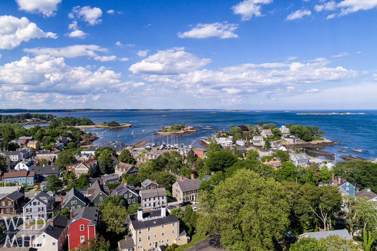 orenphoto's tweet photo. Looking toward #Barnegat - https://t.co/XRBodfTqjH - #Aerial #FortSewall #GerryIsland #HistoricDowntown #Marblehead https://t.co/QZAaTrXpJk