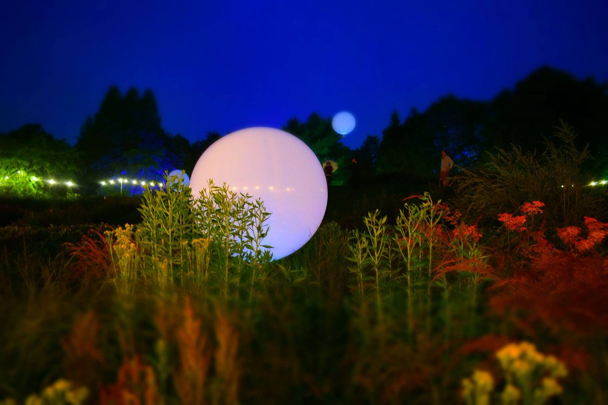 A lovely piece on "Between Stillness and Storm" a unique art &amp; sound installation from <a href="/TextArtist/">Aidan Moesby</a> Aidan Moesby 
bit.ly/2tmHOs3