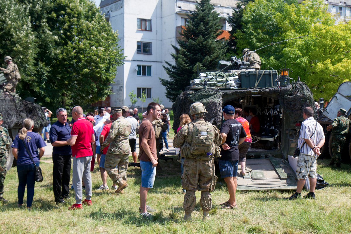 361stCABDE's tweet photo. Locals of Ruse, 🇧🇬 came out to explore @2dCavalryRegt & Bulgarian military vehicles today #dragoonguardian #saberguardian https://t.co/He51oshFxh