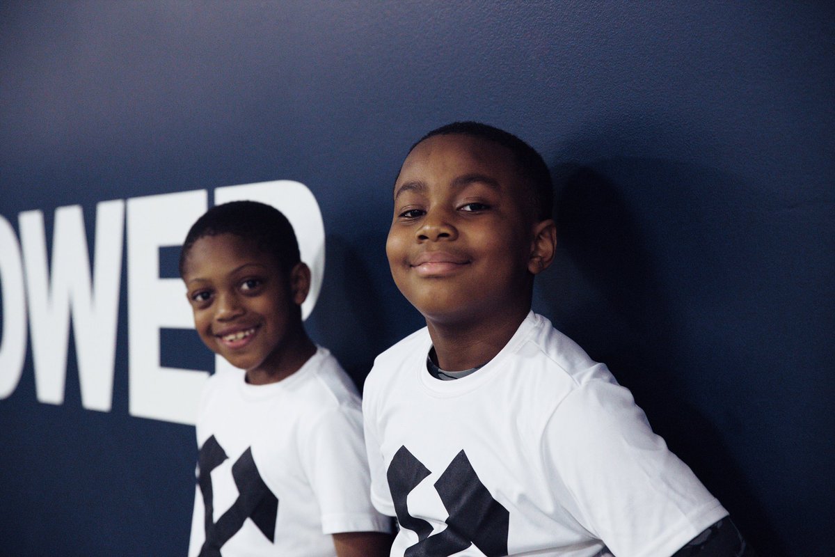 STARRPOWERENT's tweet photo. Check out the website we made for this youth #Boston #sports camp - https://t.co/xEvgCn5dSZ 🏆🏈
#YesWeMakeWebsites
#FullServiceProduction https://t.co/7R1BGgs7WY