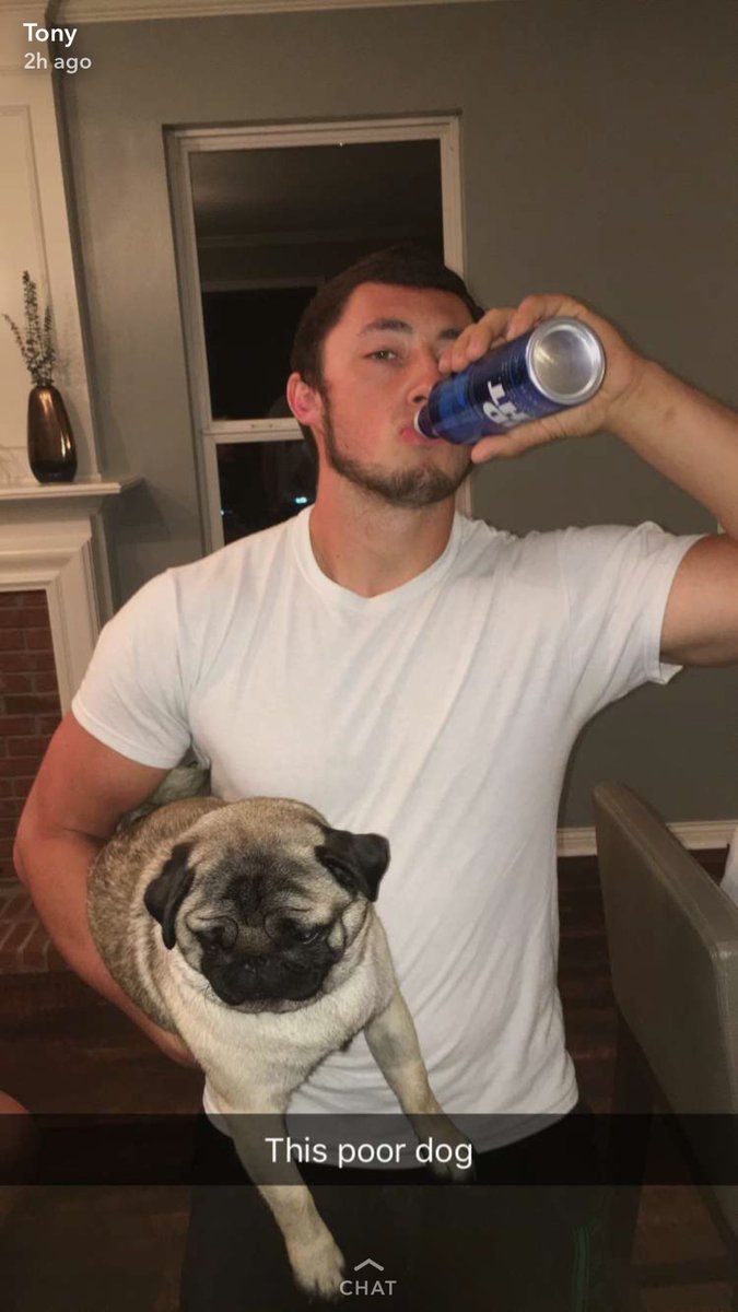 Belligerent_Tom's tweet photo. A rare pic of me not holding some pussy https://t.co/ggCy8tDQrs