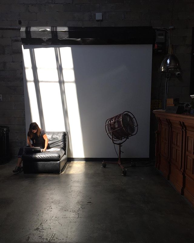 IndustriaNYC's tweet photo. summertime studio vibes at 39 South 5th St., #IndustriaBK
#summershoot #shootwithus #summerinthecity #skyhigh
π·: @stacy_paczan https://t.co/PYlnUxR2VX