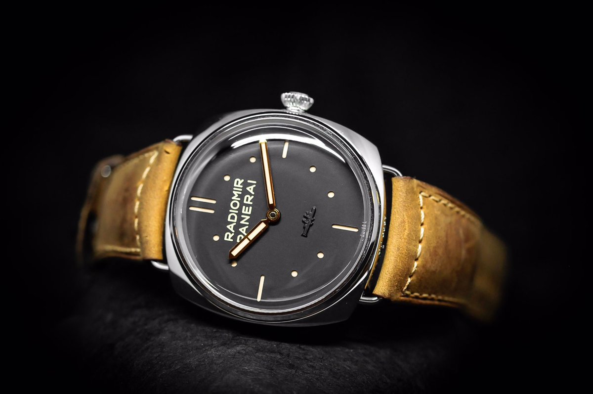 london_machine's tweet photo. Panerai Radiomir SLC Special Edition ✨

#panerai #radiomir #slc #specialedition #pam425 #47mm #stainlesssteel #case #available https://t.co/OJQrEXzmte
